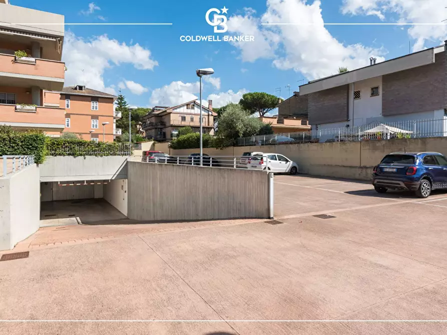 Immagine 6 di Box auto in vendita  in Via Cetraro 9 a Roma