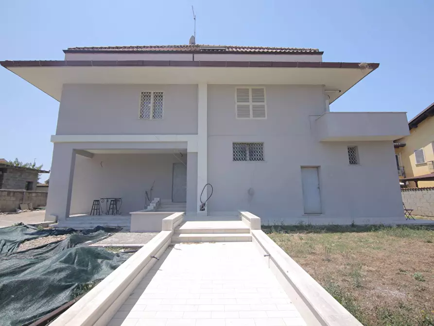 Immagine 2 di Appartamento in vendita  in Via Giuseppe Fiorelli 87 a Roma