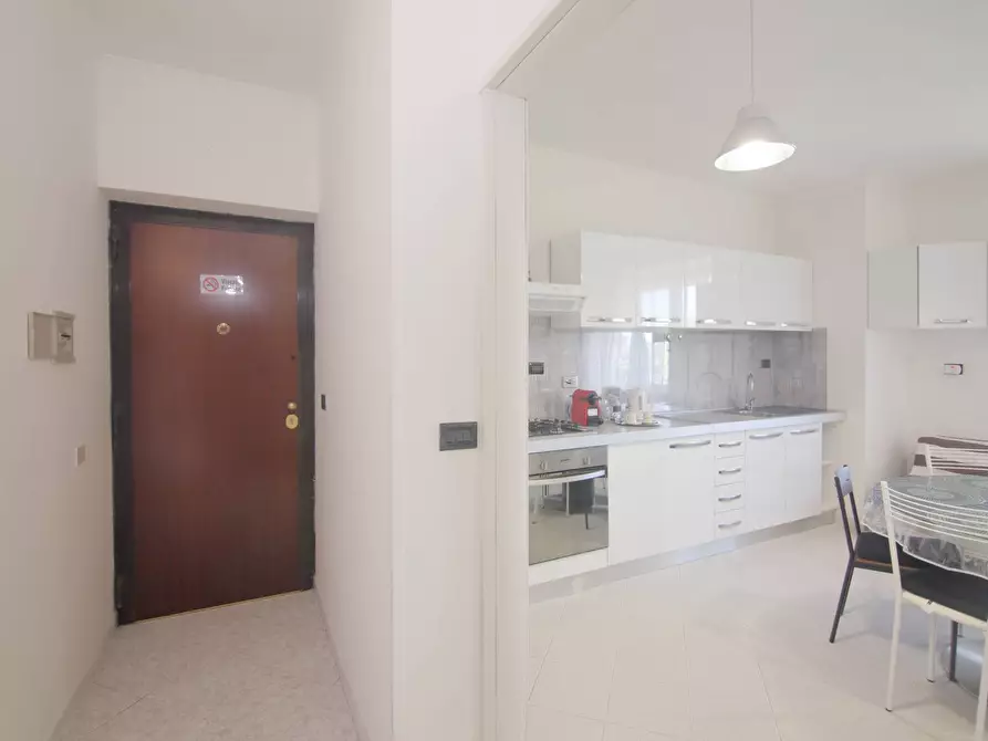 Immagine 8 di Appartamento in vendita  in Via Giuseppe Fiorelli 87 a Roma