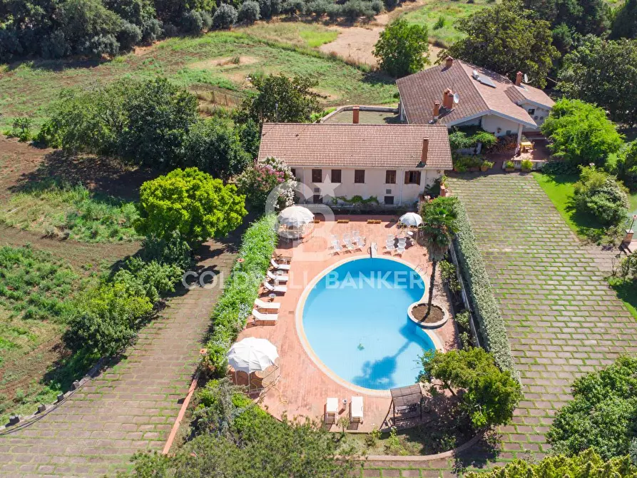 Immagine 5 di Villa in vendita  in Contrada Verzella a Castiglione Di Sicilia