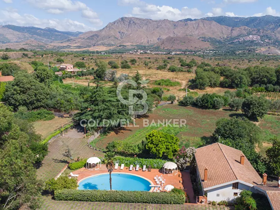 Immagine 50 di Villa in vendita  in Contrada Verzella a Castiglione Di Sicilia