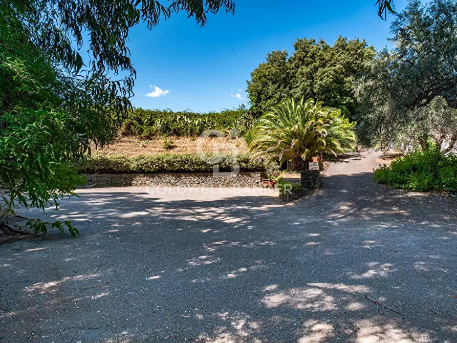 Immagine 75 di Villa in vendita  in Contrada Verzella a Castiglione Di Sicilia