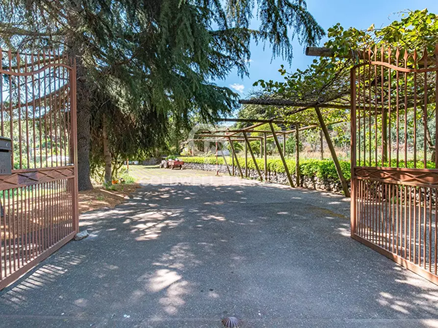 Immagine 86 di Villa in vendita  in Contrada Verzella a Castiglione Di Sicilia