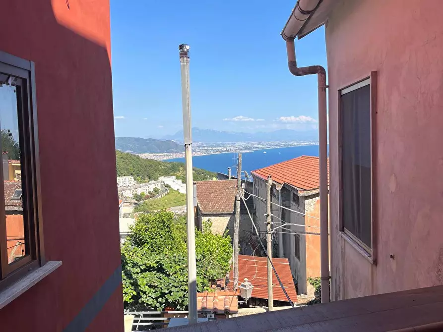 Immagine 3 di Appartamento in vendita  in VIA IACONTI 29 a Vietri Sul Mare