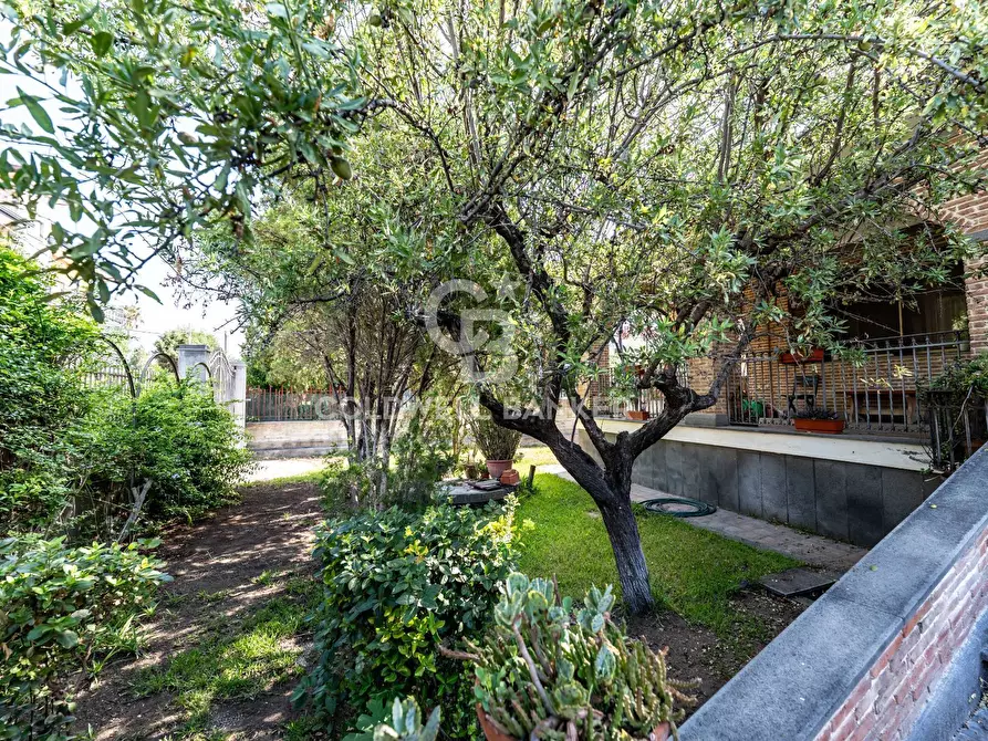 Immagine 3 di Villa in vendita  in via Scarlatti 30 a Motta Sant'anastasia