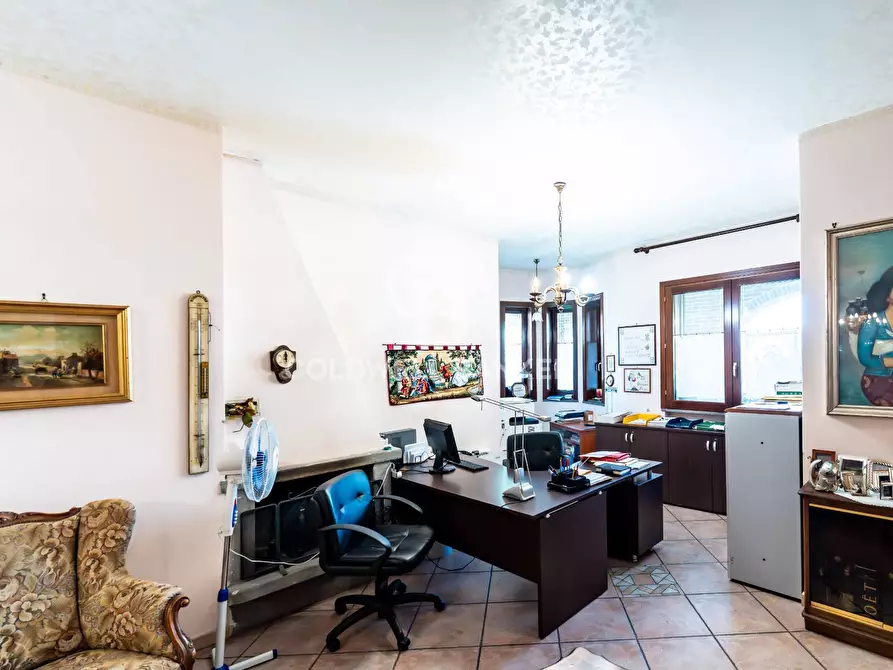 Immagine 10 di Villa in vendita  in via Scarlatti 30 a Motta Sant'anastasia