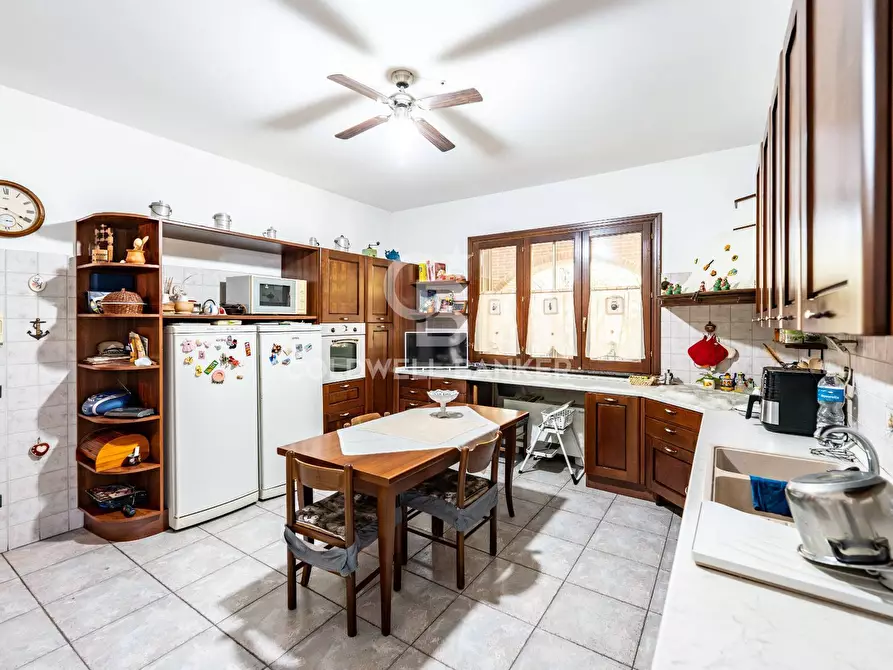 Immagine 13 di Villa in vendita  in via Scarlatti 30 a Motta Sant'anastasia