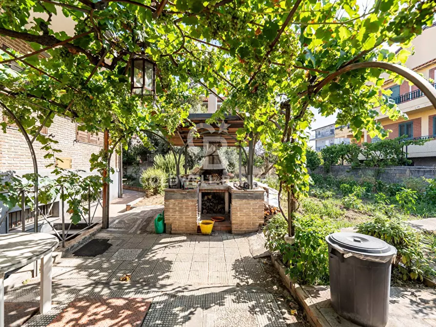 Immagine 33 di Villa in vendita  in via Scarlatti 30 a Motta Sant'anastasia