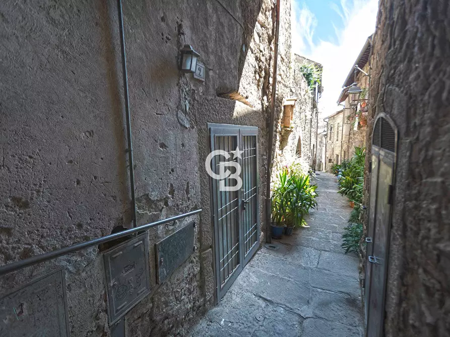 Immagine 5 di Locale commerciale in vendita  in Via Centoponti a Viterbo