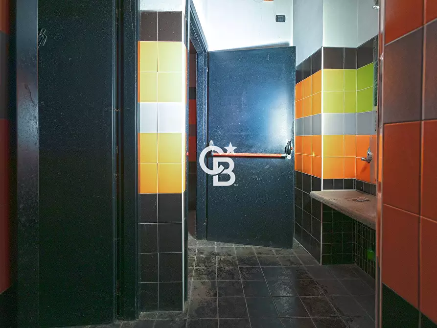 Immagine 13 di Locale commerciale in vendita  in Via Centoponti a Viterbo