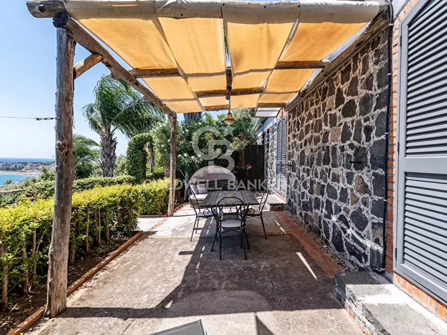 Immagine 14 di Villa in vendita  in via delle fornaci 3 a Giardini-Naxos