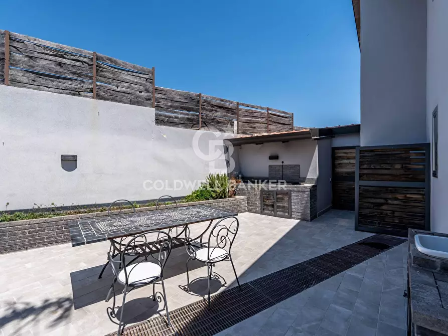 Immagine 15 di Villa in vendita  in via delle fornaci 3 a Giardini-Naxos