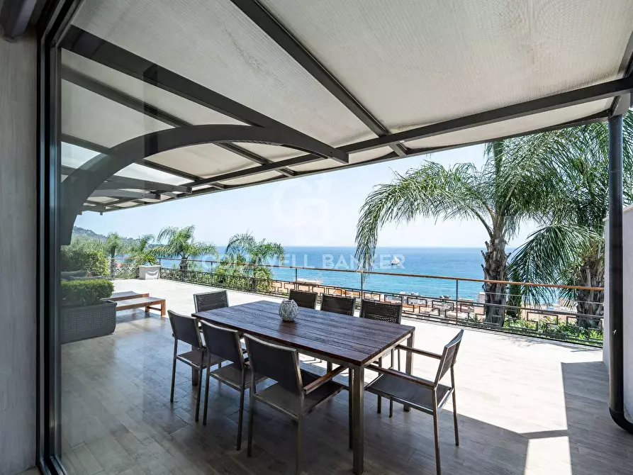 Immagine 29 di Villa in vendita  in via delle fornaci 3 a Giardini-Naxos