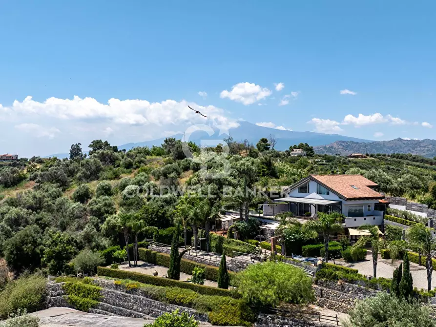Immagine 6 di Villa in vendita  in via delle fornaci 3 a Giardini-Naxos