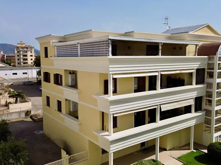 Immagine 4 di Appartamento in vendita  in VIA LAZIO 16 a Olbia