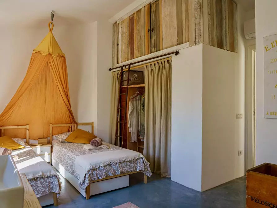 Immagine 18 di Villa in vendita  in SAN PANTALEO - VIA STAZZI VADDI LONGA a Olbia