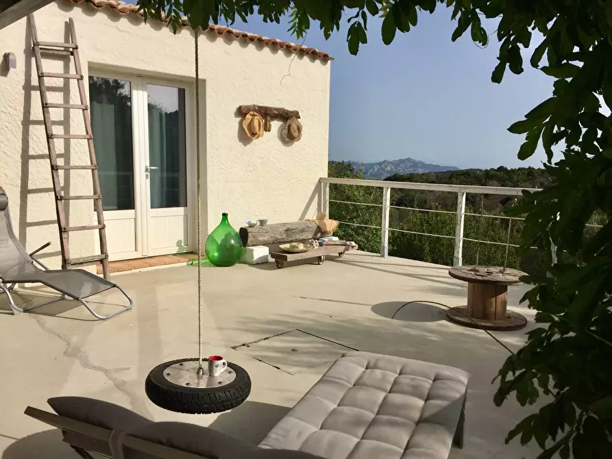 Immagine 5 di Villa in vendita  in SAN PANTALEO - VIA STAZZI VADDI LONGA a Olbia