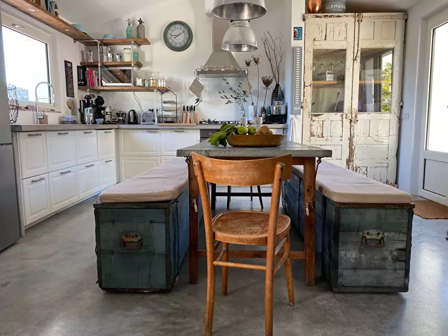 Immagine 10 di Villa in vendita  in SAN PANTALEO - VIA STAZZI VADDI LONGA a Olbia