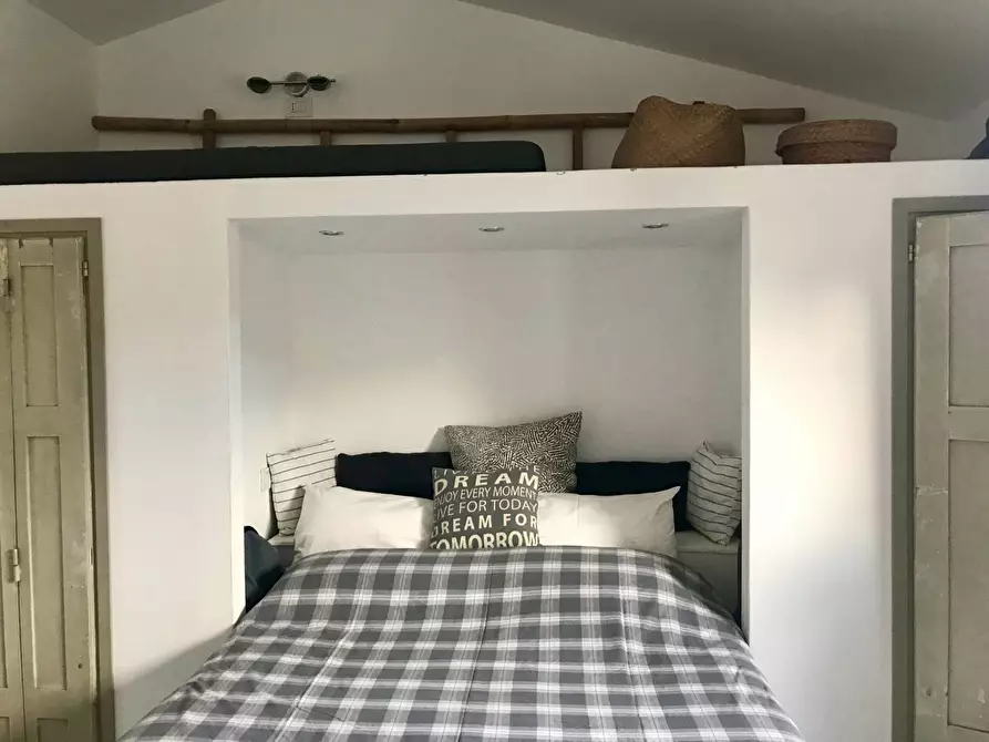 Immagine 22 di Villa in vendita  in SAN PANTALEO - VIA STAZZI VADDI LONGA a Olbia