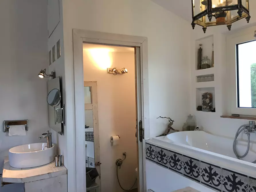 Immagine 23 di Villa in vendita  in SAN PANTALEO - VIA STAZZI VADDI LONGA a Olbia