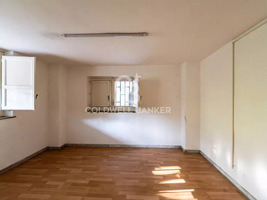 Immagine 15 di Locale commerciale in affitto  in Viale Regina Margherita 19 a Acireale