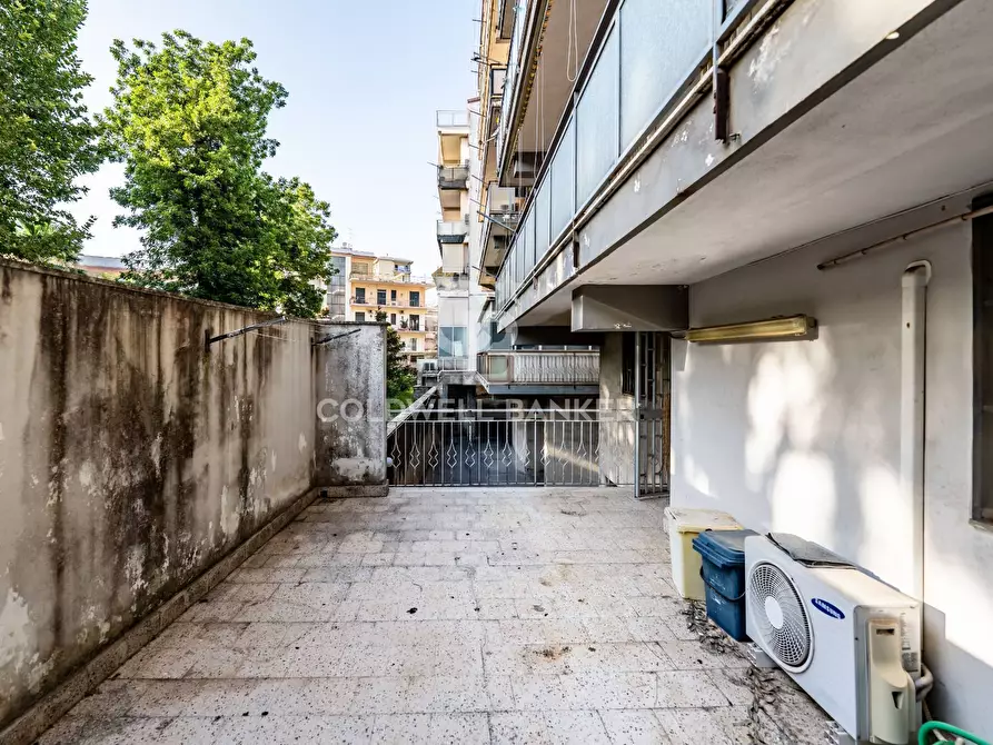 Immagine 18 di Locale commerciale in affitto  in Viale Regina Margherita 19 a Acireale