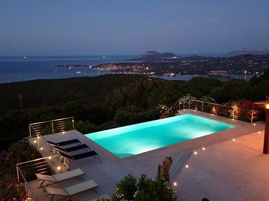 Immagine 2 di Villa in vendita  in San Pantaleo Costa Smeralda a Aggius