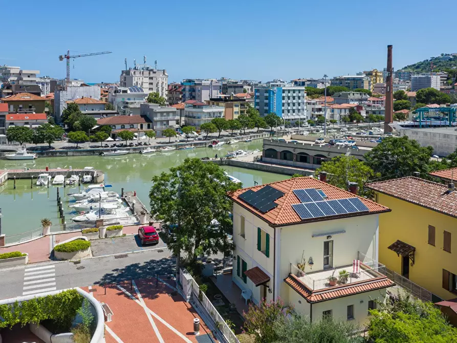 Immagine 40 di Villa in vendita  in Via Caboto a Cattolica