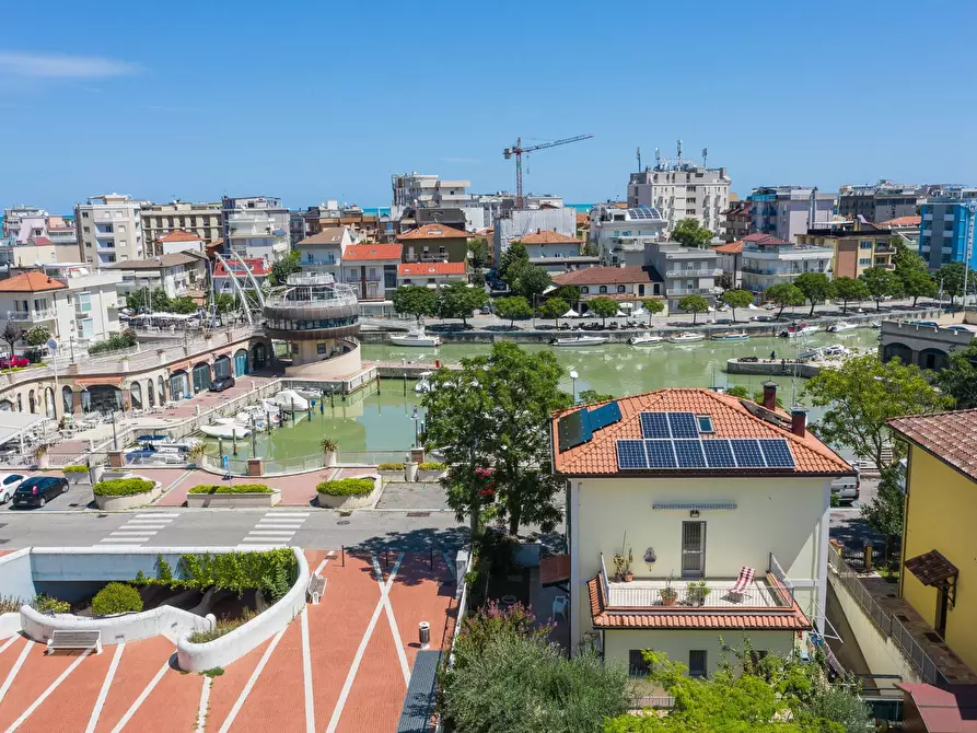 Immagine 41 di Villa in vendita  in Via Caboto a Cattolica