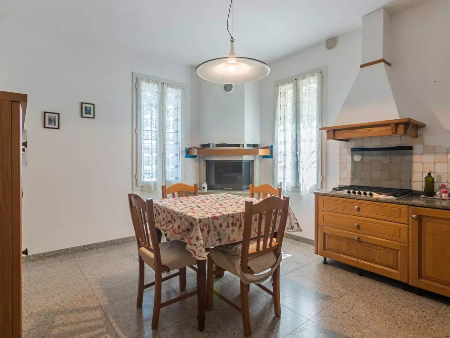 Immagine 5 di Villa in vendita  in Via Caboto a Cattolica