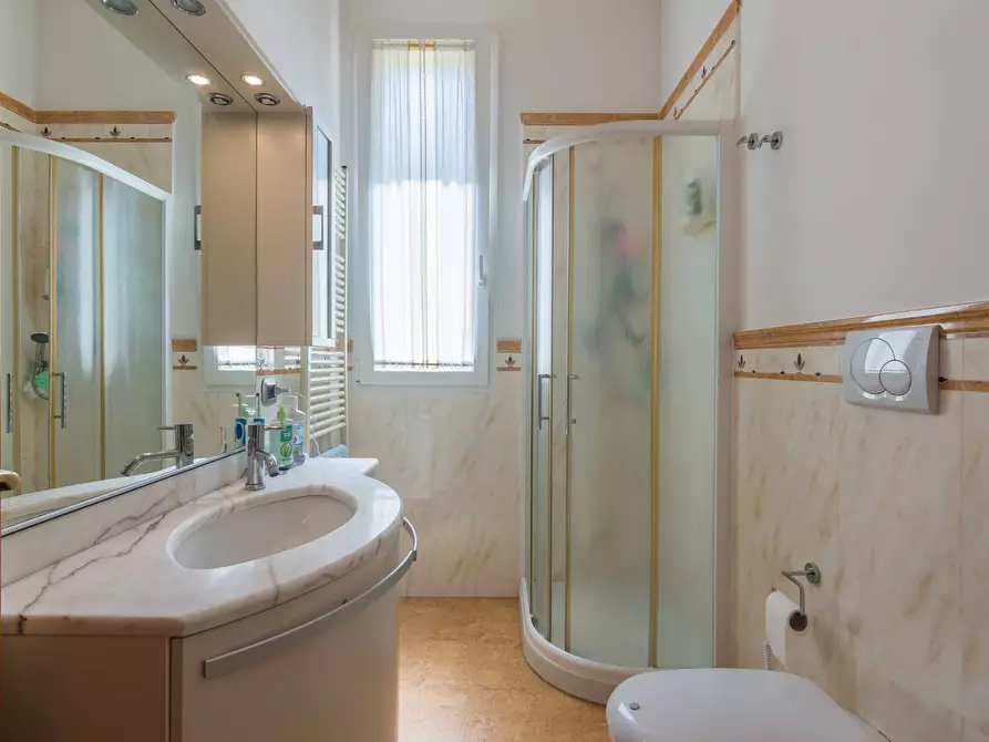 Immagine 18 di Villa in vendita  in Via Caboto a Cattolica