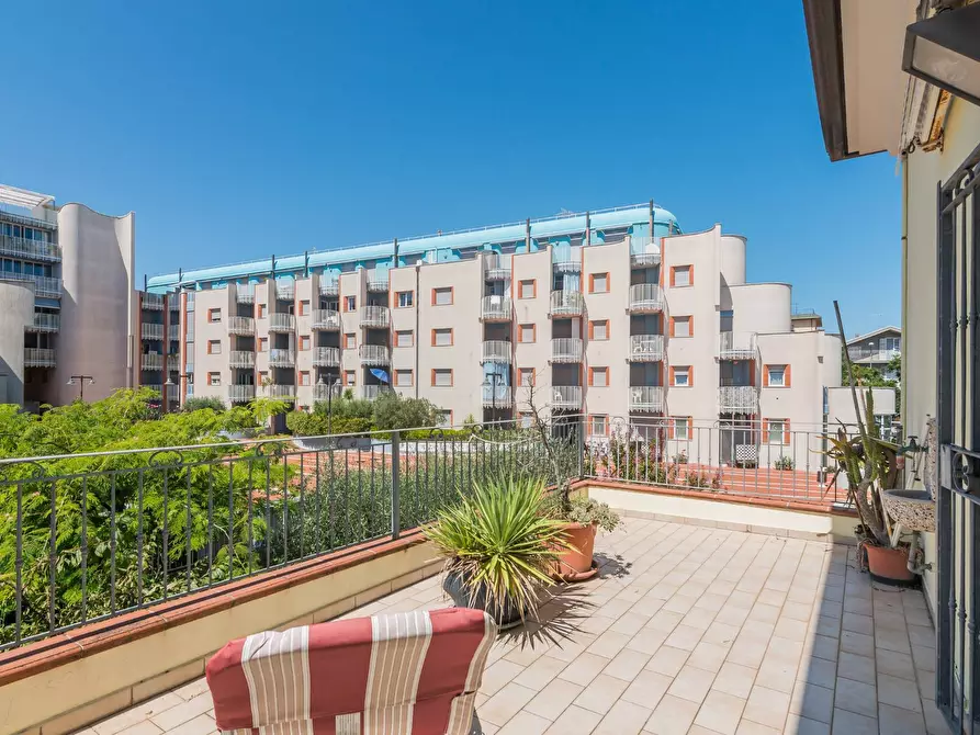 Immagine 24 di Villa in vendita  in Via Caboto a Cattolica