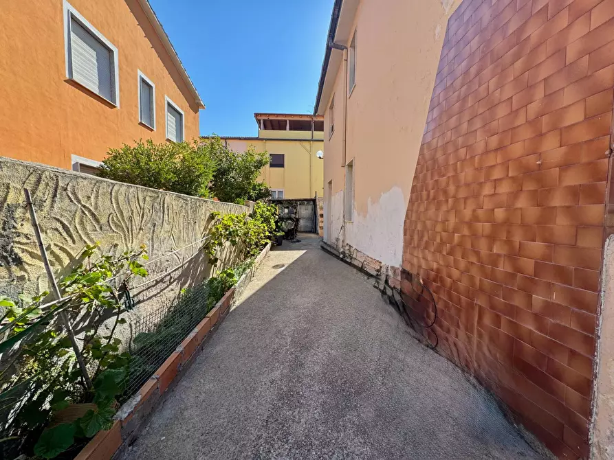 Immagine 5 di Appartamento in vendita  in VIA BENEVENTO 25 a Olbia