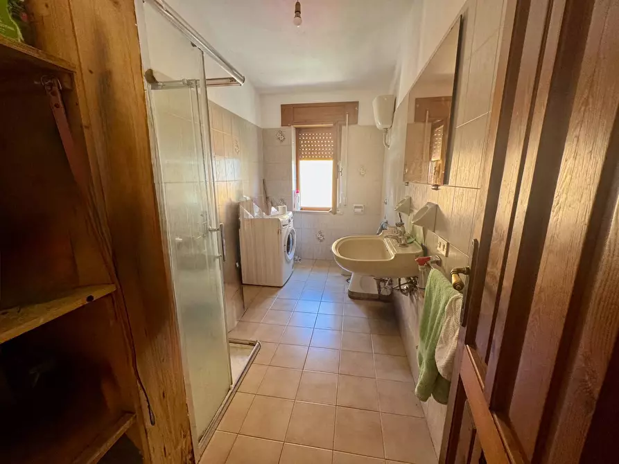 Immagine 11 di Appartamento in vendita  in VIA BENEVENTO 25 a Olbia