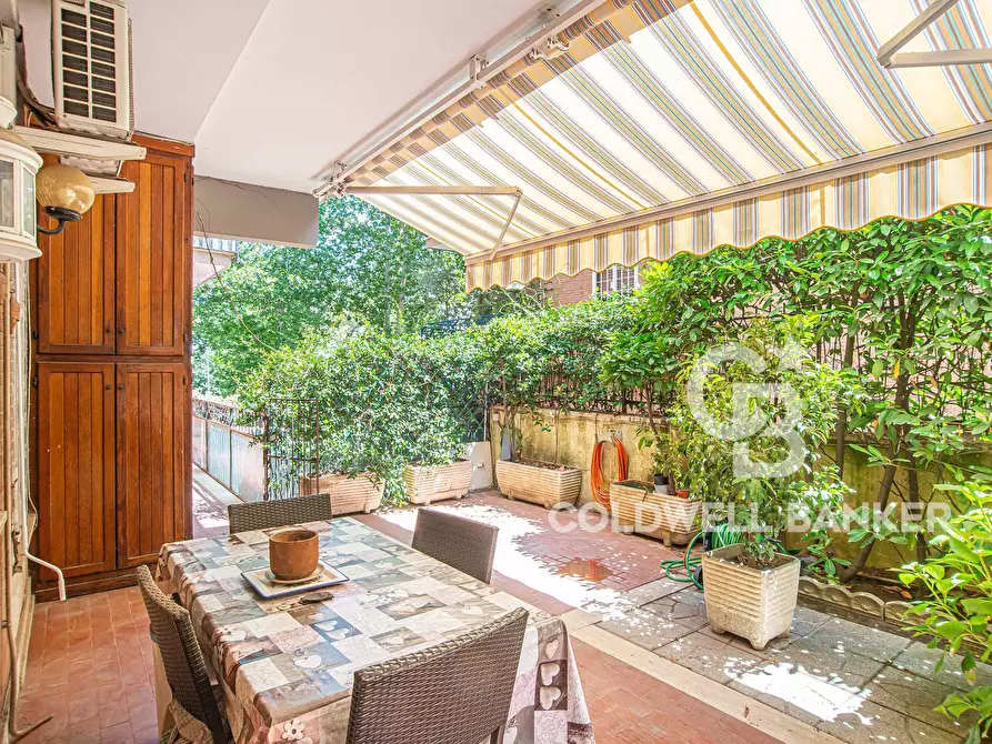 Immagine 23 di Appartamento in vendita  in Via Renato Fucini 200 a Roma