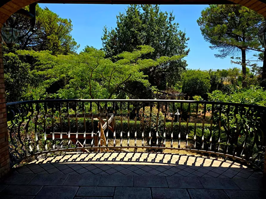 Immagine 6 di Villa in vendita  in Via Sant'eustachio 87 a Salerno