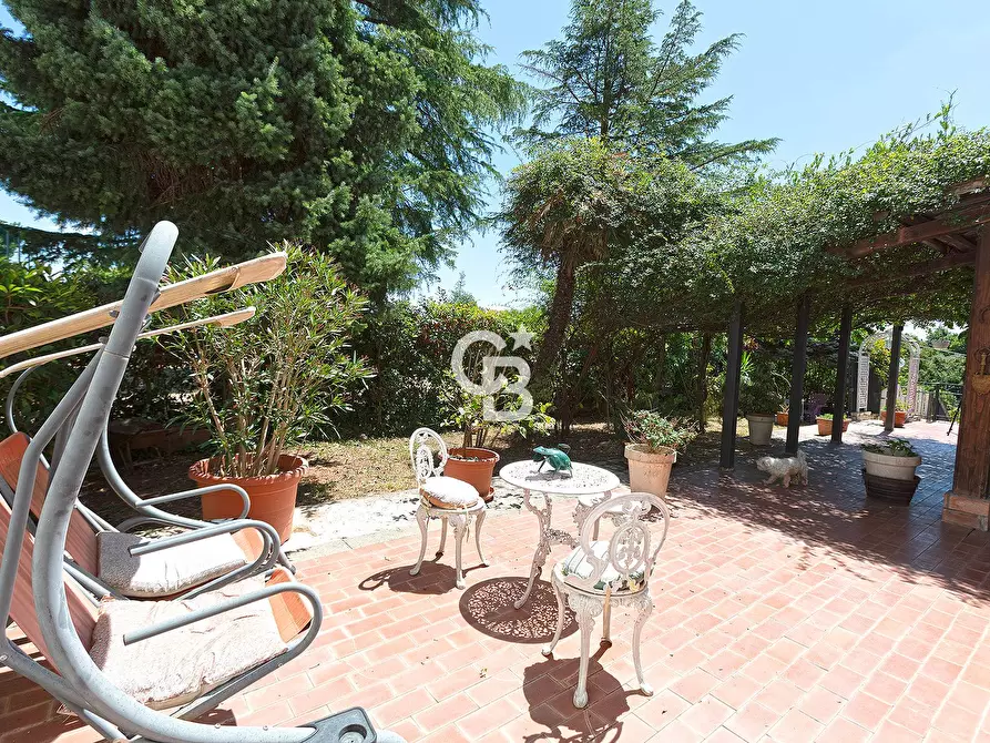 casa indipendente in vendita a Bassano in Teverina
