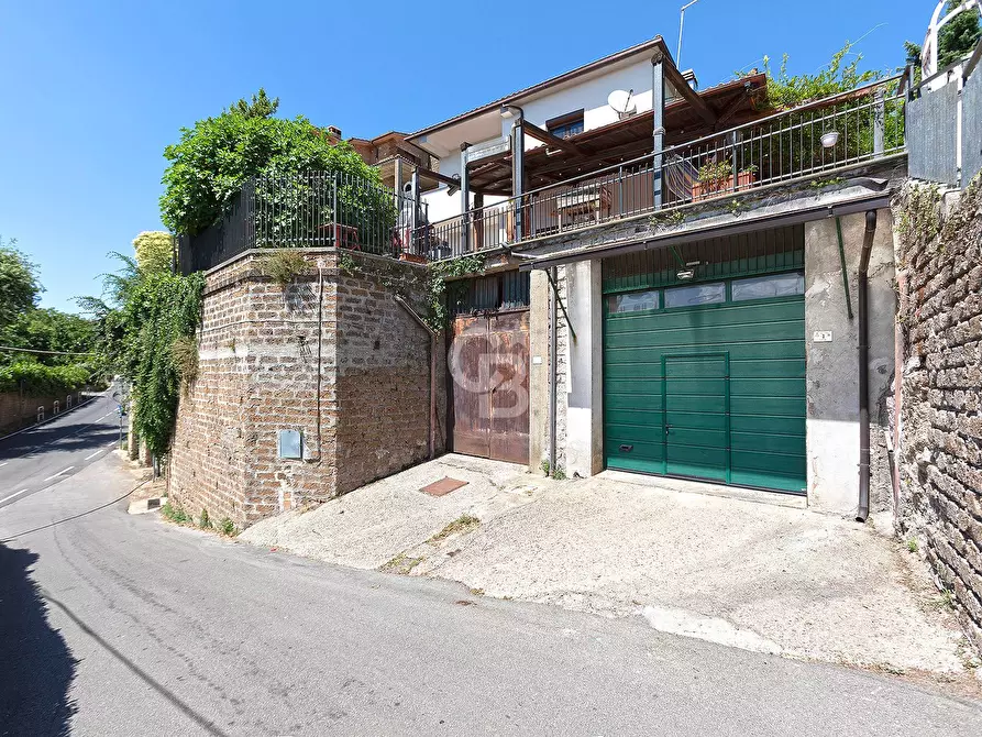 Immagine 38 di Villa in vendita  in Via del Colle a Bassano In Teverina