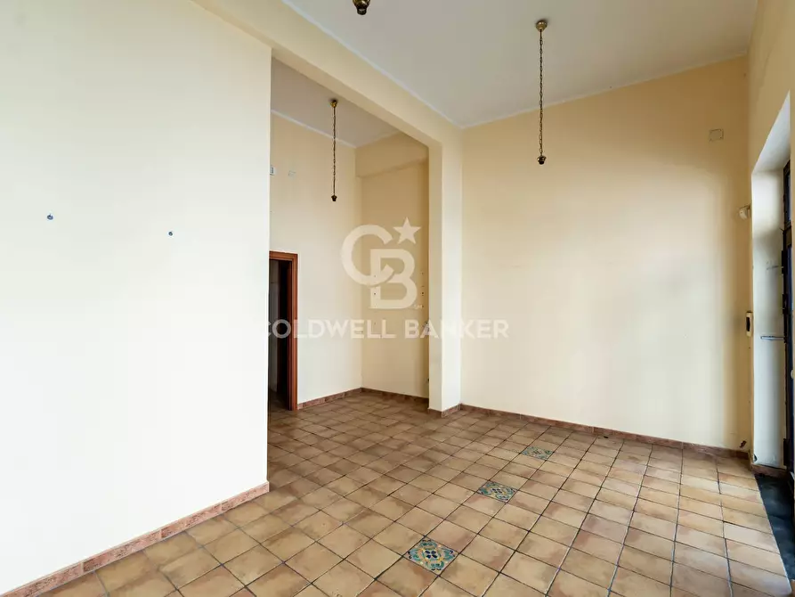 Immagine 1 di Laboratorio in vendita  in Via Dafnica 107 a Acireale