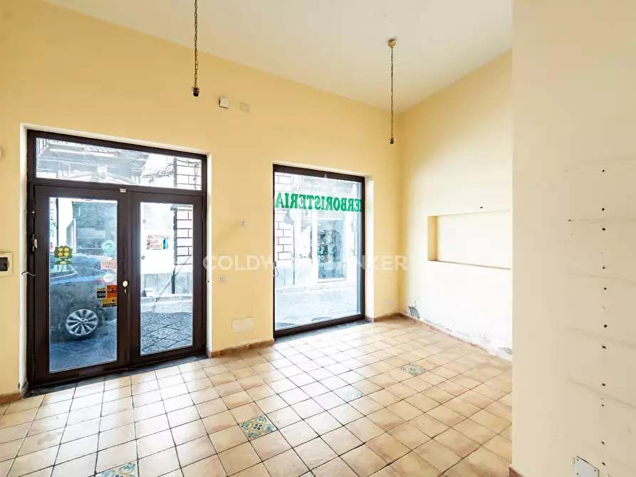 Immagine 2 di Laboratorio in vendita  in Via Dafnica 107 a Acireale