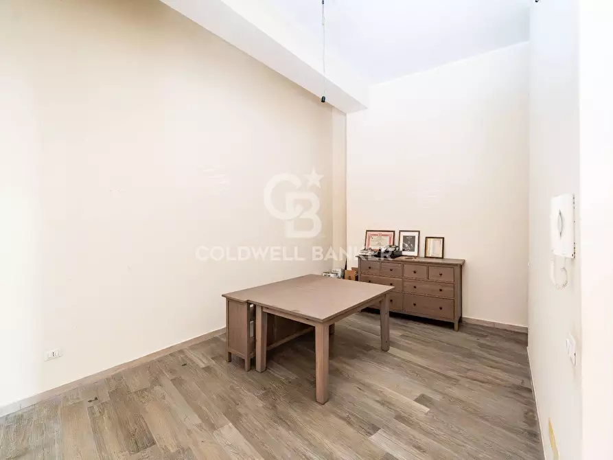 Immagine 9 di Laboratorio in vendita  in Via Dafnica 107 a Acireale