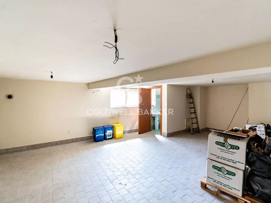 Immagine 17 di Laboratorio in vendita  in Via Dafnica 107 a Acireale