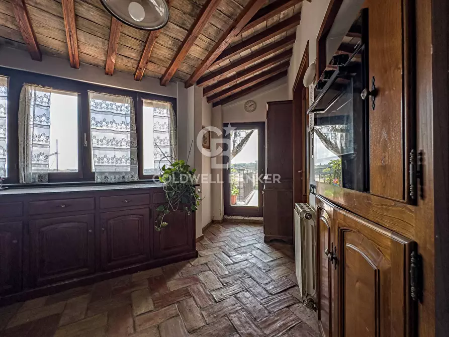 Immagine 11 di Appartamento in vendita  in Via della Collegiata 28 a Bracciano