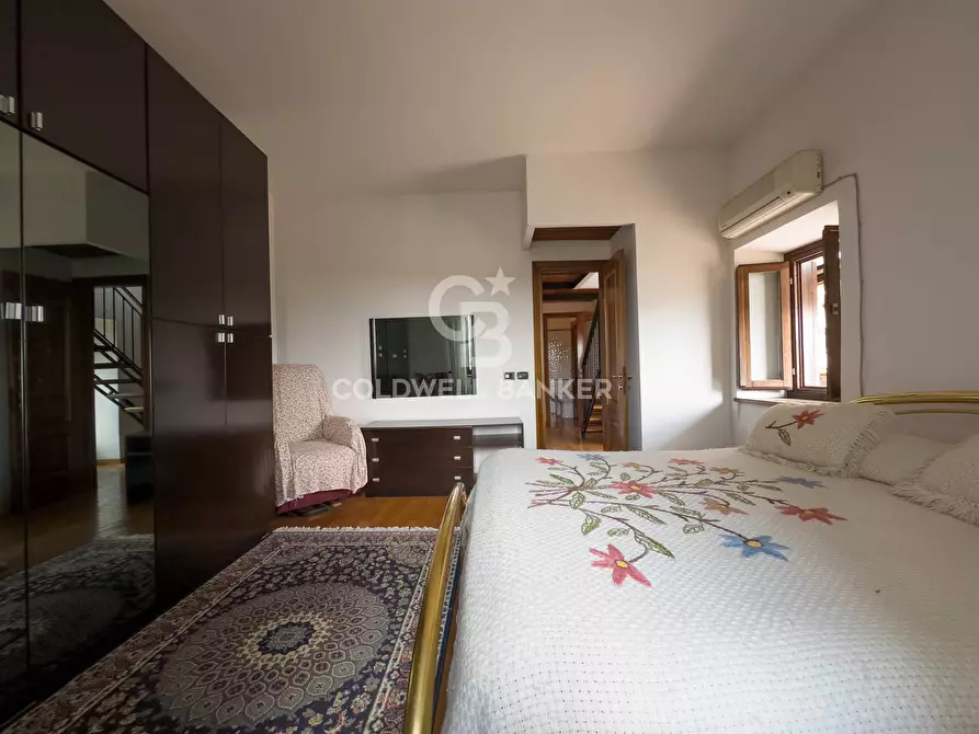 Immagine 31 di Appartamento in vendita  in Via della Collegiata 28 a Bracciano