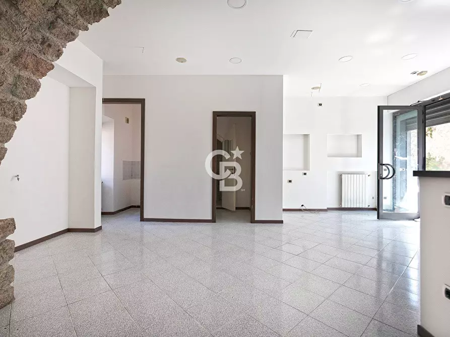 Immagine 6 di Appartamento in vendita  in Via San Pietro a Bassano In Teverina