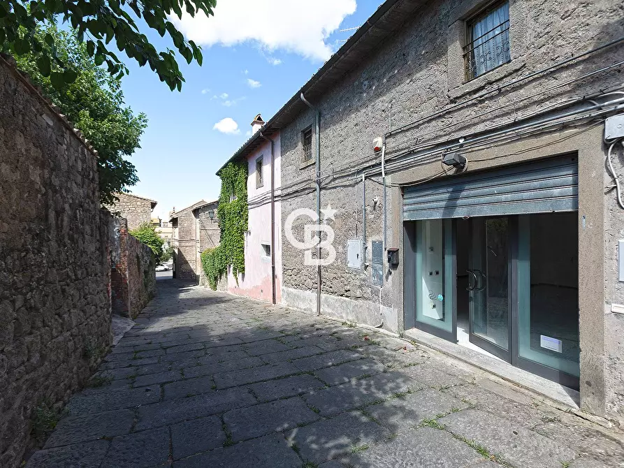 Immagine 18 di Appartamento in vendita  in Via San Pietro a Bassano In Teverina