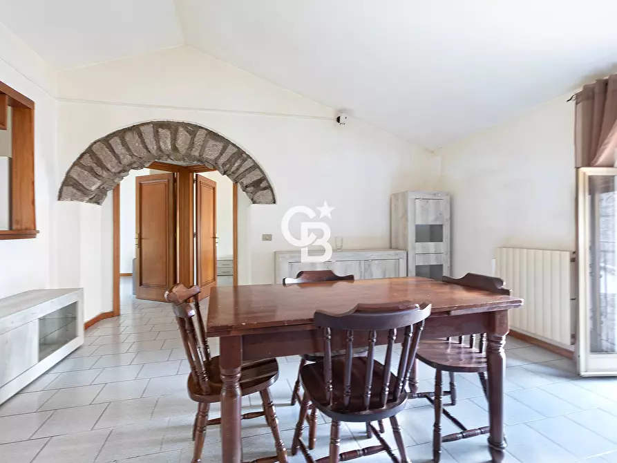 Immagine 20 di Appartamento in vendita  in Via San Pietro a Bassano In Teverina