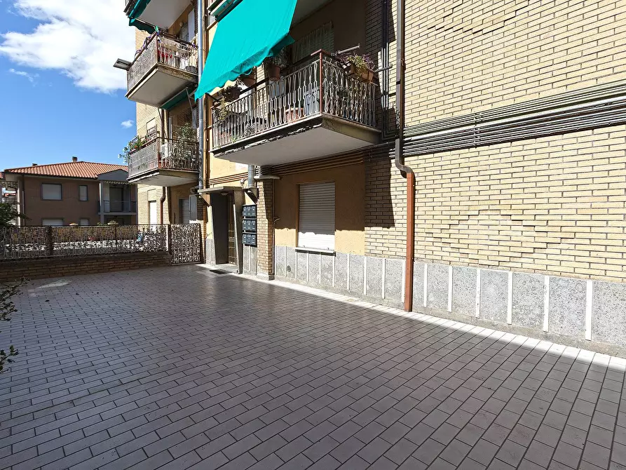 Immagine 3 di Appartamento in vendita  in Via Gianlorenzo Bernini a Viterbo