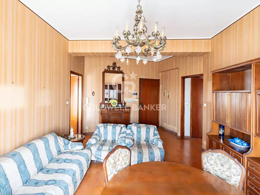 Immagine 10 di Appartamento in vendita  in via Ariosto 25 a Acireale