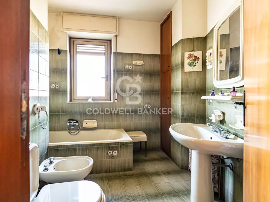 Immagine 13 di Appartamento in vendita  in via Ariosto 25 a Acireale